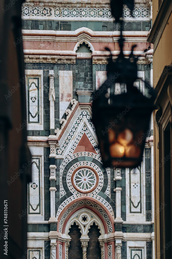 Obraz premium Lantern in front of Cathedral of Santa Maria del Fiore (Saint Mary of the Flower) in Florence, Italy.
