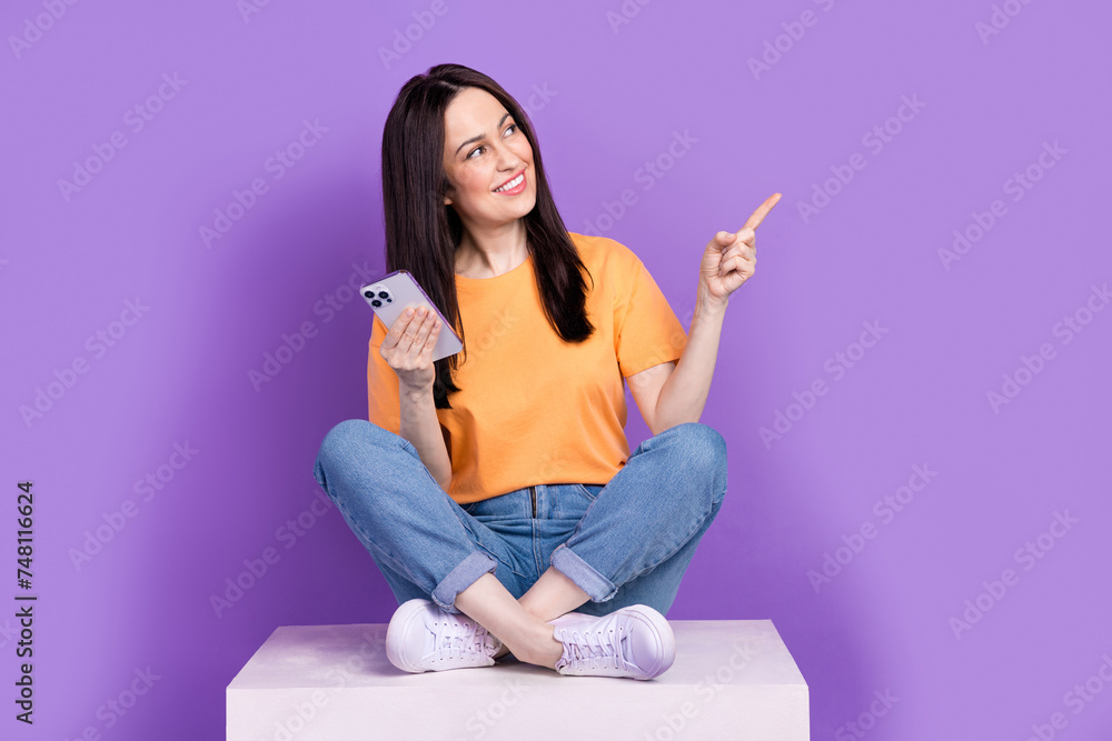 Full length photo of recommendation tips by business lady point finger website mobile version app isolated on violet color background