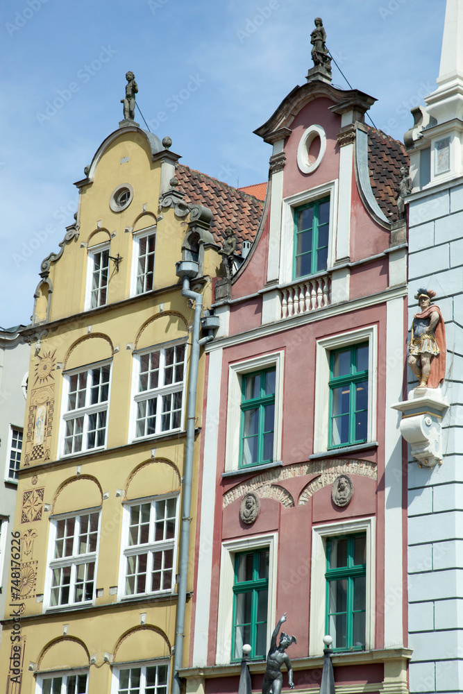 Gdansk Old Town Residential Houses With Sculptures