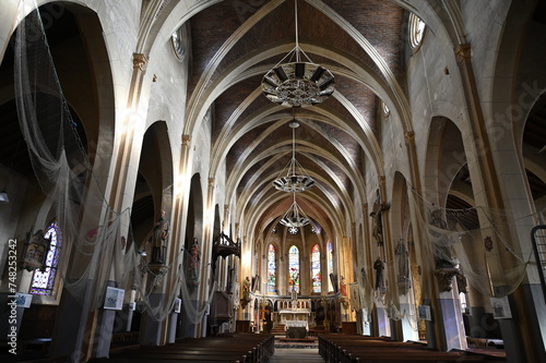 Intérieur d'une église dans le Crotoy en Baie de Somme