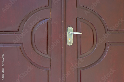 locked wooden doorlocked wooden door photo