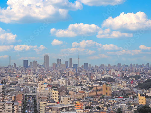 東京の街並み。 © pukupix