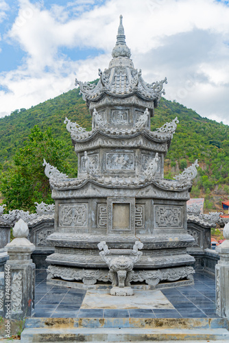 Bas-relief patterns of weather towers.
Thong Lam Lo Son Pagoda. Vietnam, a suburb of Nha Trang. The country's largest statue of Buddha Amitabha.