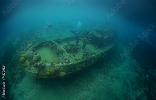 a small ship sunk on a reef on the island of Curacao