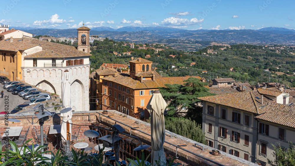 Aussicht von den Carducci Gardens über die Dächer von Perugia