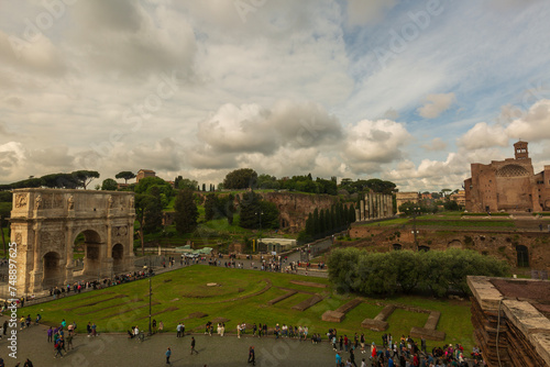 Roma. Dentro al Colosseo, L'anfiteatro Flavio. Storia dell'impero romano