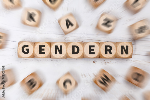 Gendern als Symbol für gendergerechte Sprache gender auf Würfeln Kommunikation Konzept © Markus Mainka