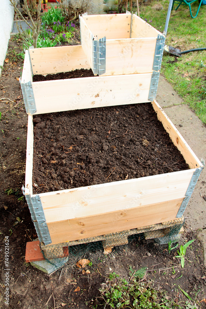 Building and filling a raised bed Building and filling a raised bed