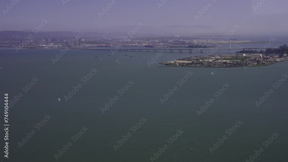 【空撮】アメリカ カリフォルニア州 サンフランシスコ(ゴールデンゲートブリッジ「Golden Gate Bridge
/ San Francisco」)セスナ機 cessna plane 【空撮】アメリカ カリフォルニア州 サンフランシスコ(ゴールデンゲートブリッジ「Golden Gate Bridge
/ San Francisco」)セスナ機 cessna plane
