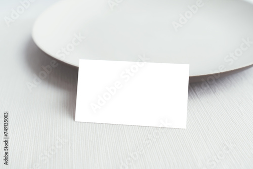 Foto business card mock up blank white paper fold wedding place wedding seating, mess