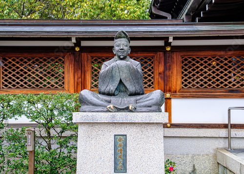京都、晴明神社の安倍晴明像