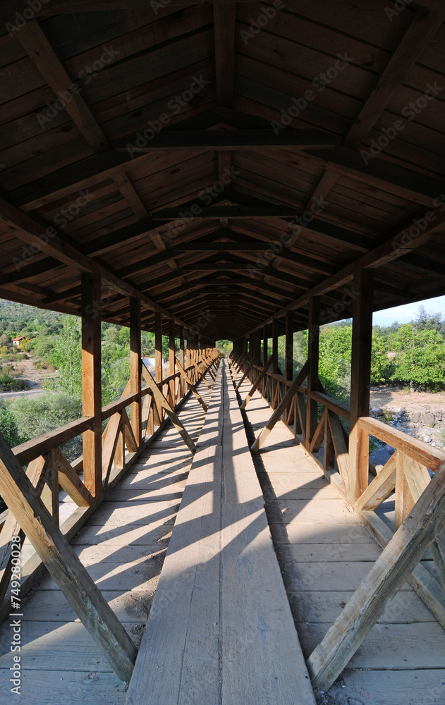 Bayramoren Bridge, located in Cankiri, Turkey, was built in the 19th century. Made with wood and tile.