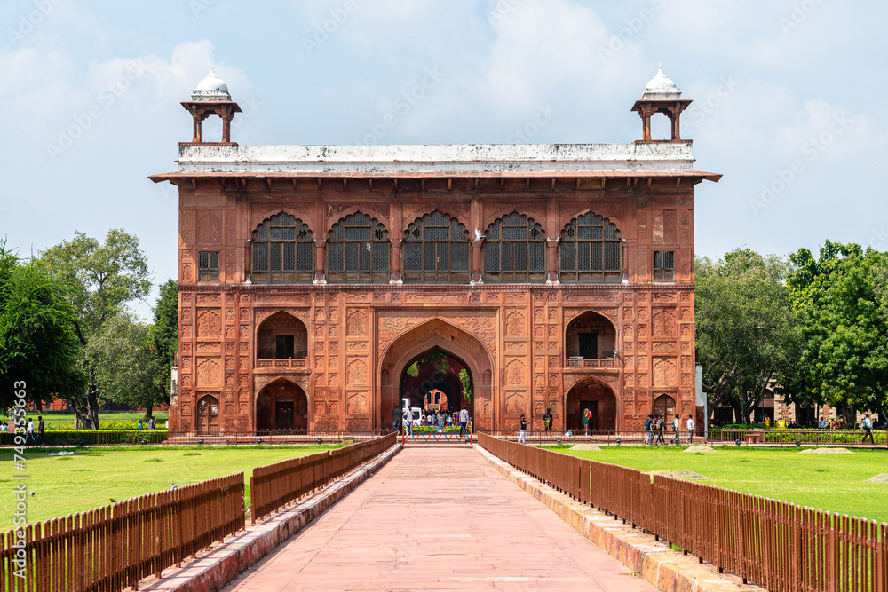 Fototapeta premium inside the famous delhi red fort