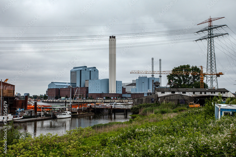 Obraz premium Large Power Plant at Tiefstack