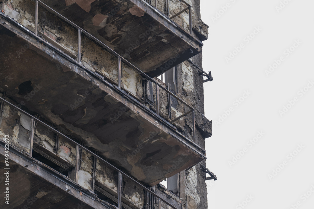 Edificio calcinado enValencia, Febrero de 2024 Edificio calcinado enValencia, Febrero de 2024