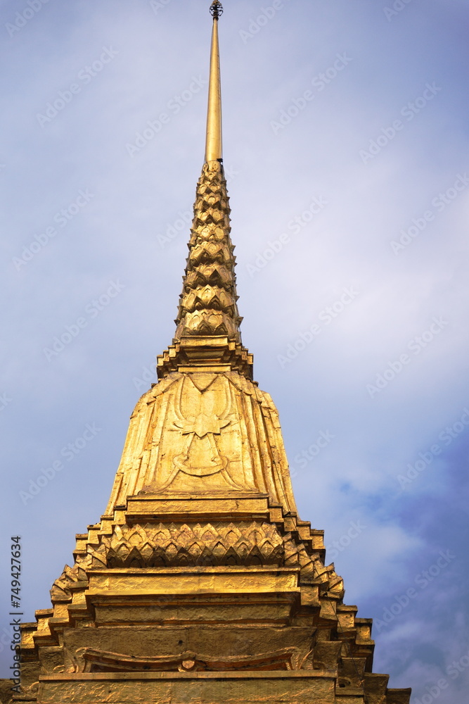 Fototapeta premium stupa pagoda traditional Thai stye