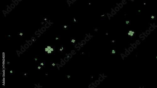 舞い落ちるクローバーの透過アニメーション 4K アルファ　Saint Patrick's Day