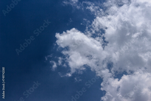 bluesky with cloud natural color
