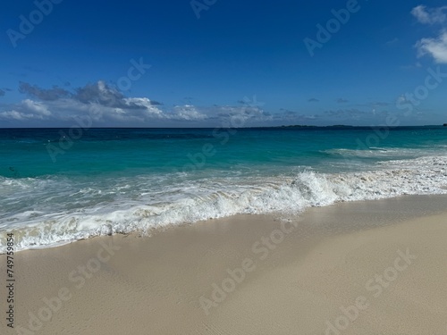Paradise Island, Bahamas  © rouda100