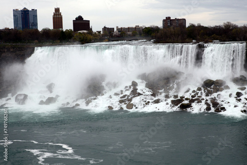 Horseshoe waterfall view from the canadian side - Niagara fall - Ontario - Canada © Collpicto