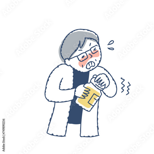 握力が弱くなり瓶の蓋を開けられないシニア女性