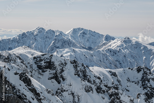 美しい冬山の景色 © Casey