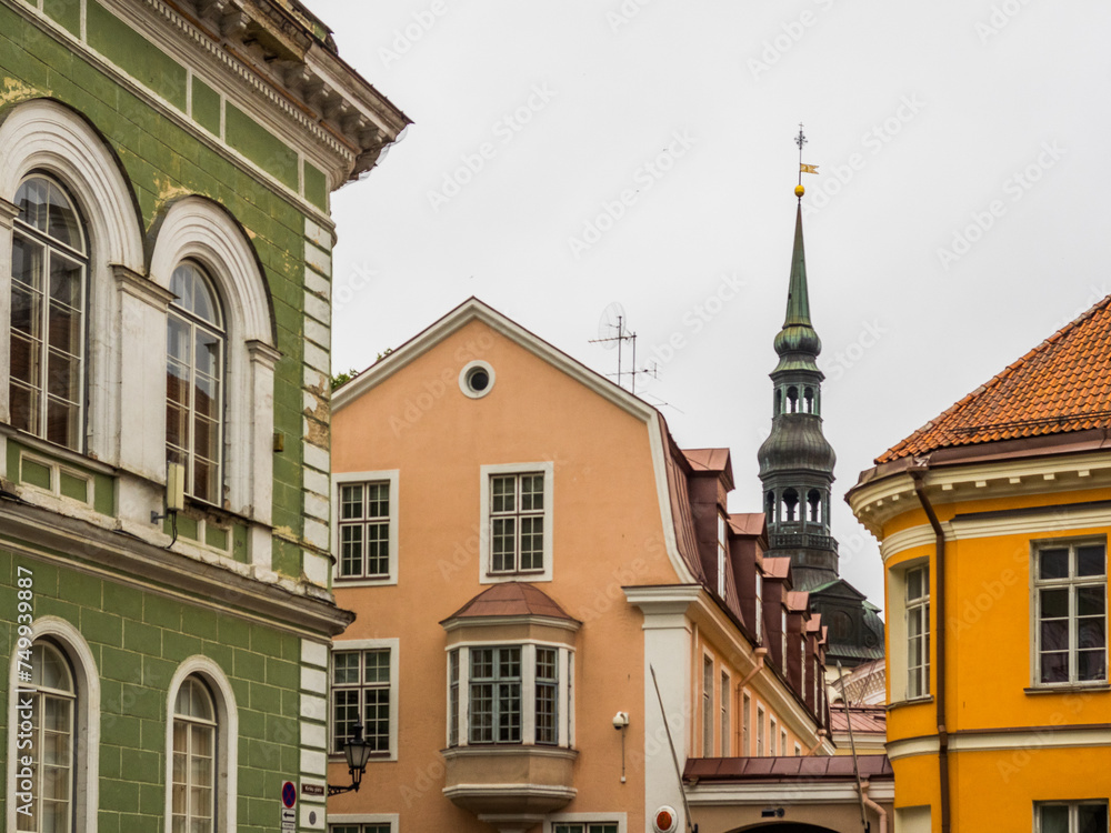 Fototapeta premium Colourful buildings and street of old town of Tallinn in Estonia.