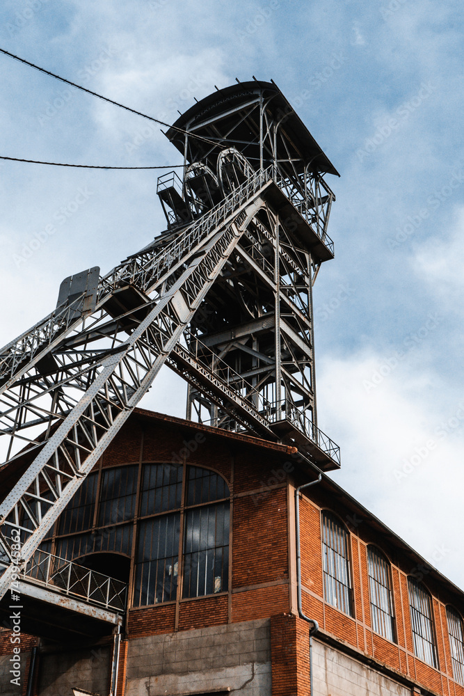 Ancienne structure de la Mine de Saint-Etienne aux Puits Couriot