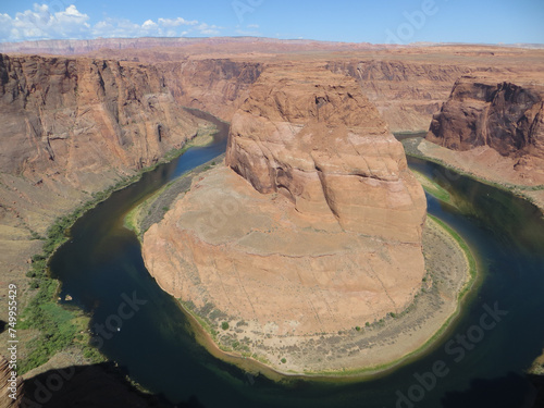 Obraz na płótnie Horseshoe Bend on the Colorado River in Glen Canyon National Recreation Area, City of Page, Arizona, USA. w salonie