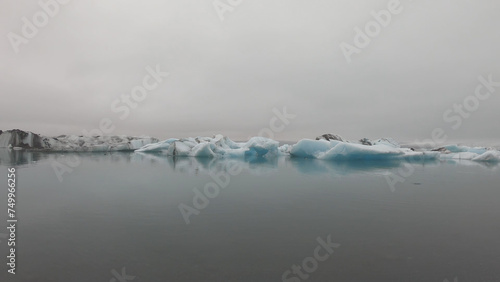 Obraz na płótnie View from a boat of Jokulsarlon Glacier Lagoon in Iceland. Melting icebergs floating. w salonie