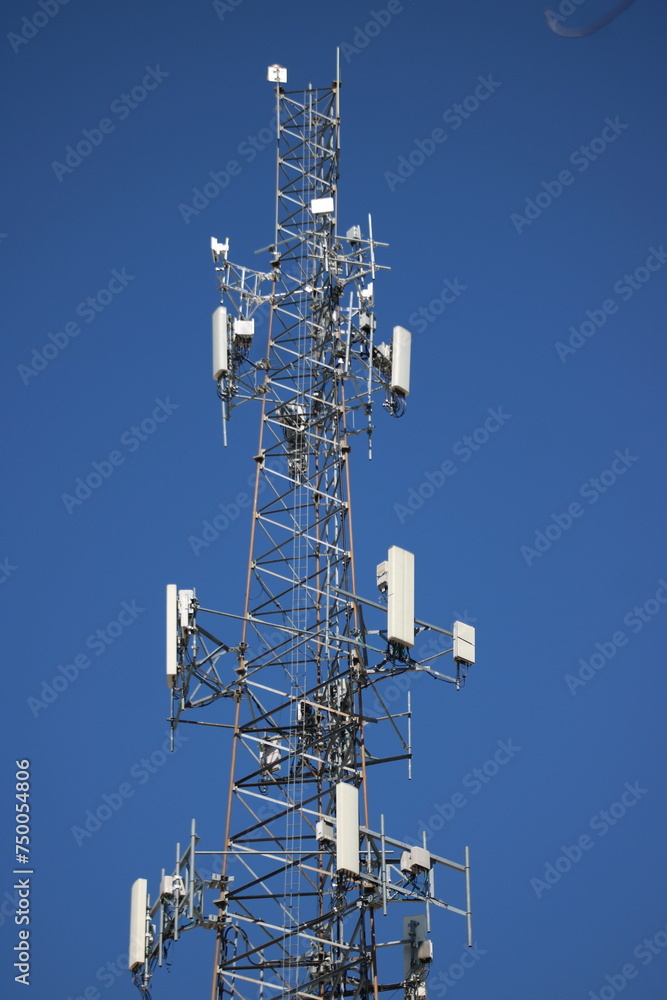 phone antenna tower