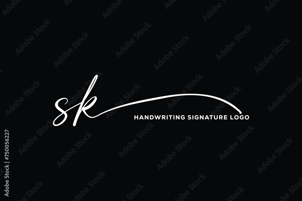 Fototapeta premium SK initials Handwriting signature logo. SK Hand drawn Calligraphy lettering Vector. SK letter real estate, beauty, photography letter logo design.