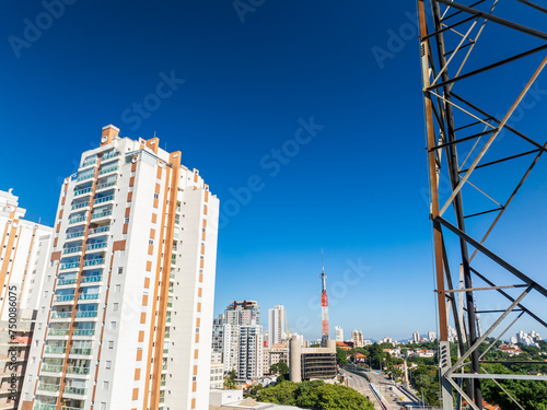 Foto aérea da região de Pinheiros em São Paulo, proxima ao cemitério do Araxá e tambem da avenida Paulista photo