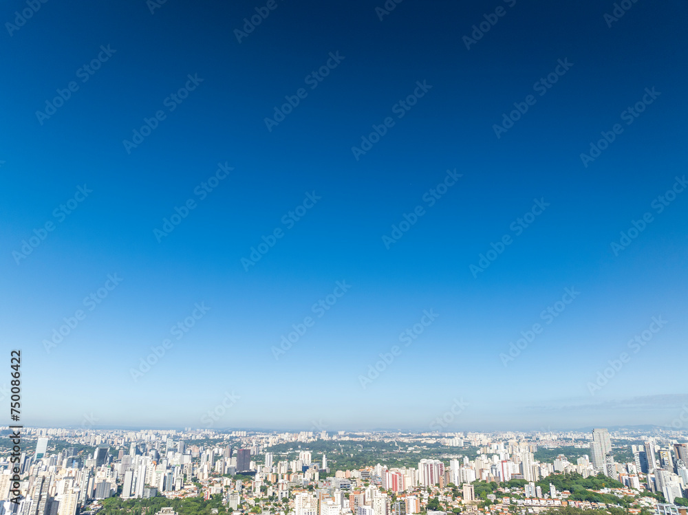 Foto aérea da região de Pinheiros em São Paulo, proxima ao cemitério do Araxá e tambem da avenida Paulista