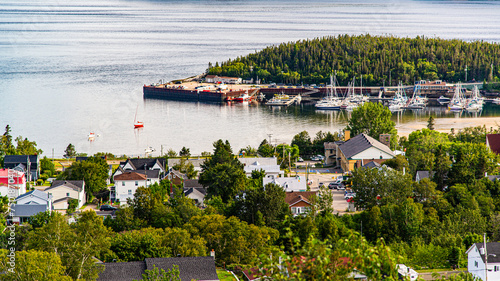 Photos Tadoussac, Canada - July 22 2021: St-Lawrence River view during sun set in Tadou
