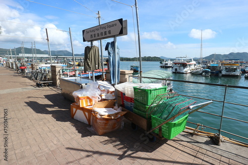 香港　西貢の海辺 photo