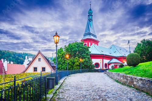 Obraz na płótnie Loket, Czech Republic. Kostel sv Vaclava church in old town, Bohemia landscape. w salonie
