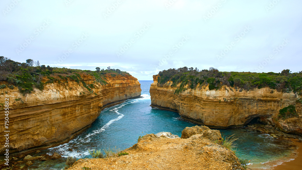 Australia's Great Ocean Road, with its oceans, cliffs
and amazing scenery.