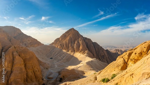 al qarah mountain