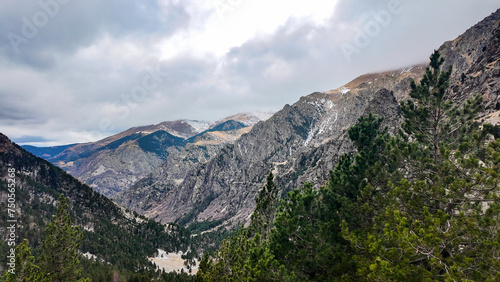 Paisaje unico, Montaña del Pirineo, Ribes de Freser