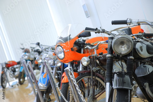 茨木県ヒロサワシティにずらりと並べられた世界中のバイクたち