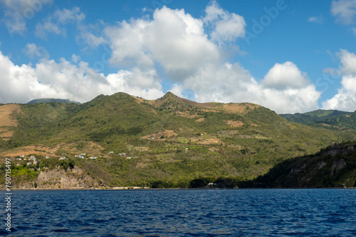 The remote coastline of the Caribbean island of Dominica © Rob