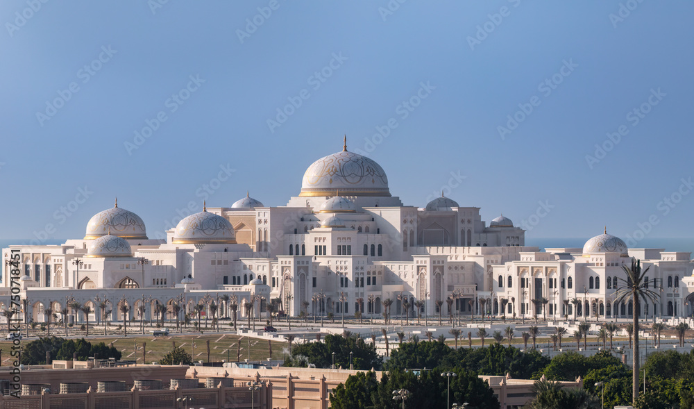 Obraz premium United Arab Emirates - Abu Dhabi Qasr Al Watan