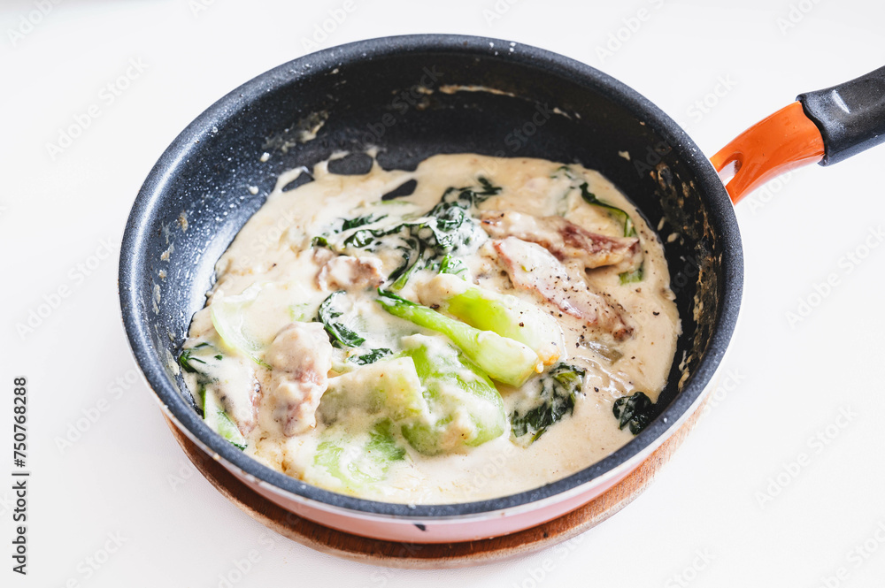 炒めた食材のクリーム煮 炒めた食材のクリーム煮
