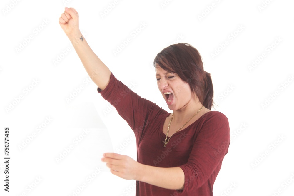 Frau mit Brief, verärgert, lachend, freudig, traurig Frau mit Brief, verärgert, lachend, freudig, traurig