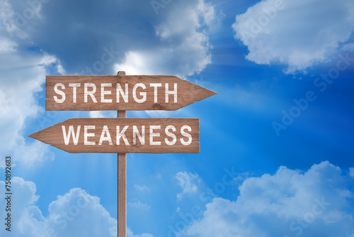 Fotografi Strength or weakness strong or weak points overcome problems accept the challenge to success