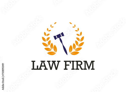 Law office logo. The judge, Law firm logo template, law school set of vintage labels. full vector badge and easy to edit able. Lawyer office emblem icon vector illustration
