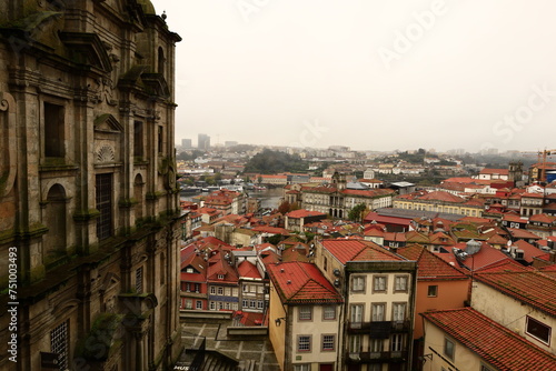 Porto is the second largest city in Portugal after Lisbon. It is the capital of the Porto District and one of the Iberian Peninsula's major urban area © clement