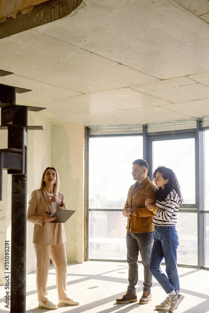 Renters Chat Real Estate Agent Two Levels Flat Renters Chat Real Estate Agent Two Levels Flat