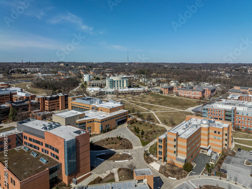 Obraz na płótnie Aerial view of University of Maryland Baltimore County UMBC Catonsville admission office, pool, commons, quad, Honors college, admission office, retriever activities center, kuhn plaza, erickson field w salonie